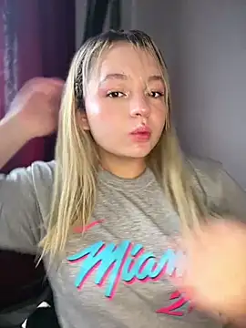 Naiara Sex  online show from July 7, 2026, 5:39 pm