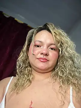 Naiara Sex  online show from July 15, 2026, 12:05 am