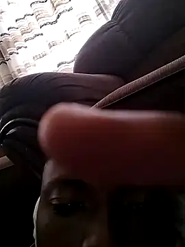 Snapshot of zipeqengeshe21 chatting on December 25, 2024, 4:44 am zipeqengeshe21 online show from December 25, 2024, 4:44 am