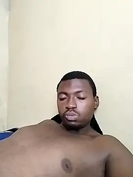 Snapshot of zipeqengeshe21 chatting on March 4, 2025, 12:33 pm zipeqengeshe21 online show from March 4, 2025, 12:33 pm