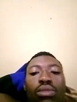 Snapshot of zipeqengeshe21 chatting on March 22, 2025, 4:24 am zipeqengeshe21 online show from March 22, 2025, 4:24 am