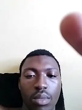 Snapshot of zipeqengeshe21 chatting on March 22, 2025, 12:04 pm zipeqengeshe21 online show from March 22, 2025, 12:04 pm