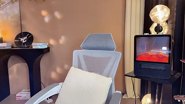 Snapshot of xiaodaibabyy chatting on December 2, 2024, 1:24 pm xiaodaibabyy online show from December 2, 2024, 1:24 pm