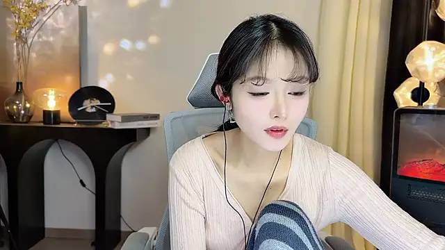 Snapshot of xiaodaibabyy chatting on February 4, 2025, 4:29 pm xiaodaibabyy online show from February 4, 2025, 4:29 pm