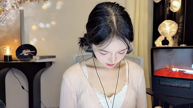 Snapshot of xiaodaibabyy chatting on February 10, 2025, 4:25 pm xiaodaibabyy online show from February 10, 2025, 4:25 pm