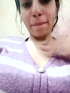 Snapshot of InLero chatting on February 11, 2025, 5:05 am InLero online show from February 11, 2025, 5:05 am