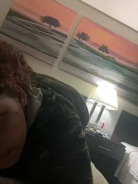 juicybooty cherri2 online show from February 8, 2025, 7:26 am