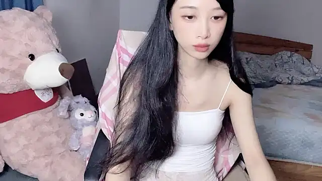 Lili-2 online show from September 19, 2025, 3:56 pm