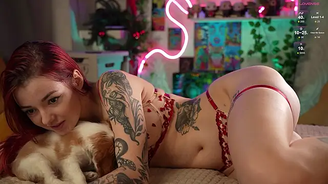 Snapshot of Charmings_054 chatting on January 22, 2025, 7:13 pm Charmings 054 online show from January 22, 2025, 7:13 pm