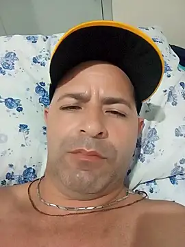 Marciogrei online show from December 27, 2024, 11:21 pm