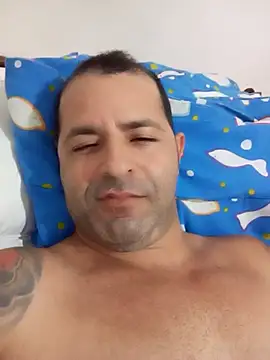 Marciogrei online show from February 17, 2025, 6:48 pm