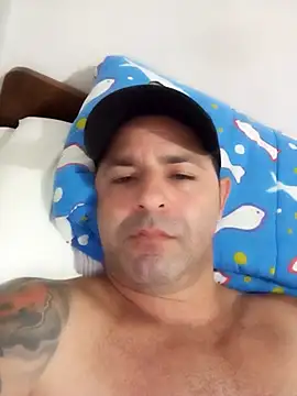 Marciogrei online show from February 26, 2025, 6:54 pm