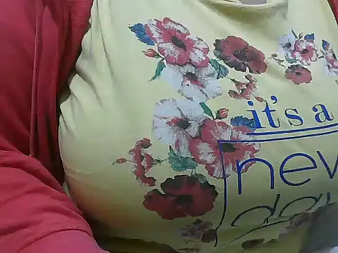 Queen of boobs01 online show from December 29, 2024, 4:30 pm