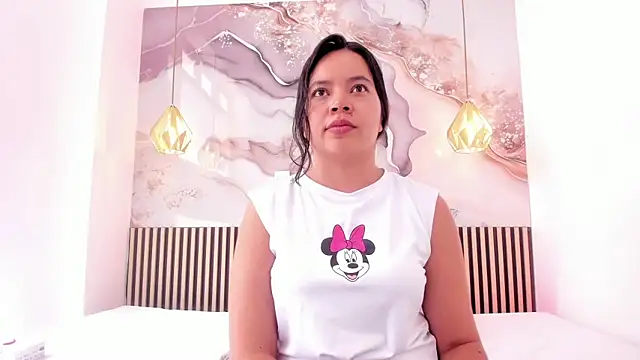 EvelynSweet1 online show from November 26, 2025, 7:15 pm