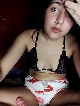 Snapshot of Cloeegoth chatting on March 19, 2025, 1:43 am Cloeegoth online show from March 19, 2025, 1:43 am