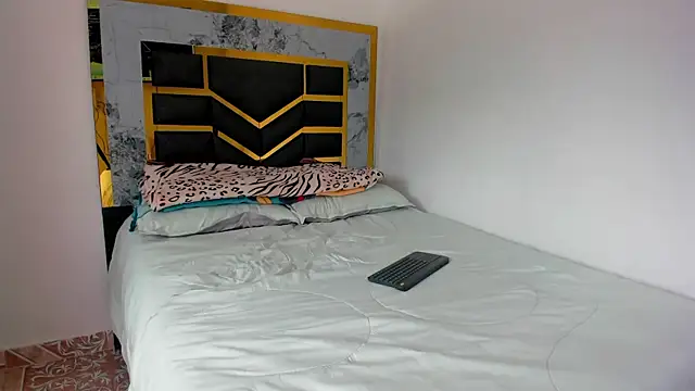 MattDevon online show from October 14, 2025, 5:36 pm