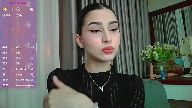 Taiyu Yoshiwara online show from February 6, 2025, 6:13 pm