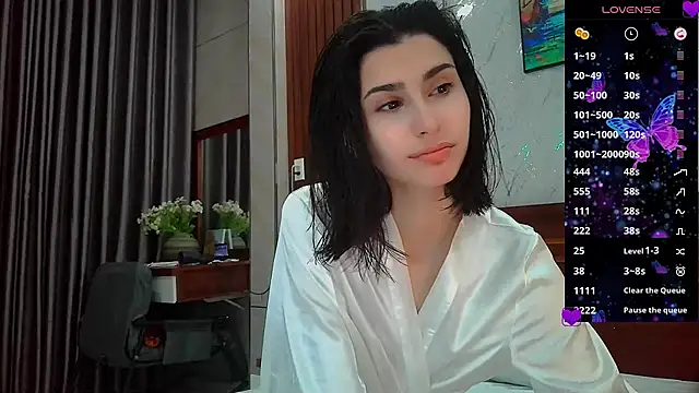 Taiyu Yoshiwara online show from February 26, 2025, 1:11 am