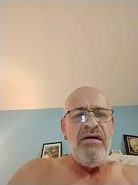 geilerschwanz64 online show from November 9, 2025, 1:48 am