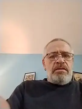 geilerschwanz64 online show from December 23, 2025, 7:28 am