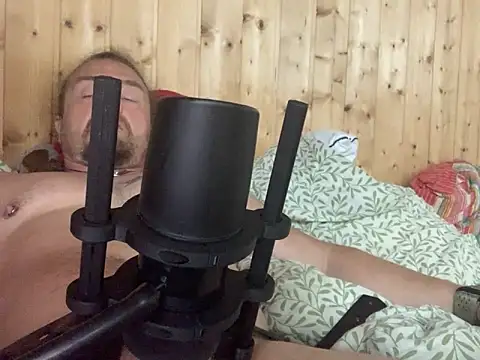 ThoseCrazyGermans online show from May 25, 2026, 5:13 am