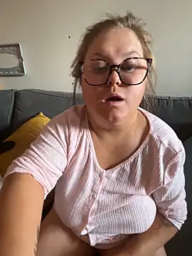 Tallulah-mae-xoxox online show from May 31, 2026, 11:50 am
