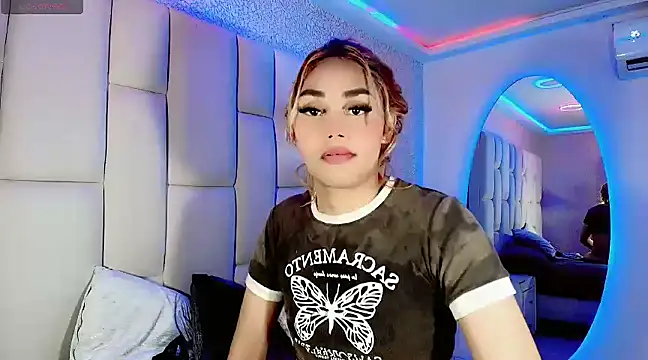 Hallyhott online show from March 9, 2025, 10:30 am