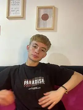 nico 18x online show from February 6, 2025, 10:21 pm