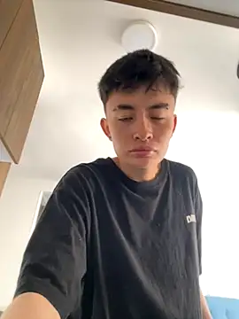 nico 18x online show from October 7, 2025, 8:17 pm