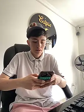 nico 18x online show from December 1, 2025, 4:45 pm