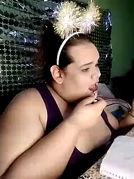 GeovanaLiveHot online show from December 22, 2024, 8:16 am