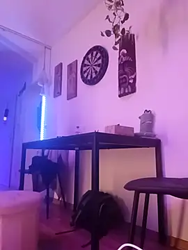 Kitty4887 online show from September 28, 2025, 8:14 pm