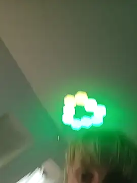 Kitty4887 online show from October 25, 2025, 7:38 am