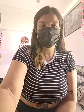 Snapshot of Archi-07 chatting on October 22, 2025, 6:40 pm Archi-07 online show from October 22, 2025, 6:40 pm