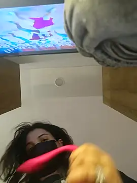 Snapshot of Archi-07 chatting on November 1, 2025, 10:06 am Archi-07 online show from November 1, 2025, 10:06 am