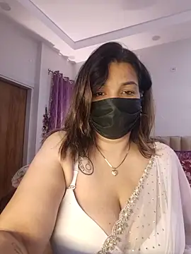 Snapshot of Archi-07 chatting on November 11, 2025, 6:02 am Archi-07 online show from November 11, 2025, 6:02 am