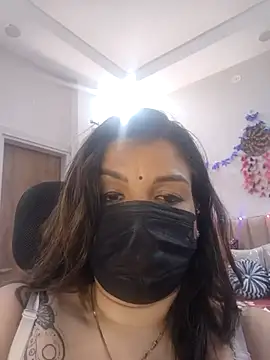 Snapshot of Archi-07 chatting on November 21, 2025, 7:12 pm Archi-07 online show from November 21, 2025, 7:12 pm