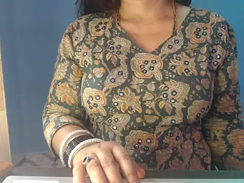 Snapshot of Jannat_ji chatting on June 6, 2026, 12:43 pm Jannat ji online show from June 6, 2026, 12:43 pm