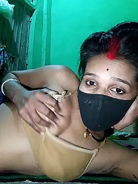 Hoty girl 143 online show from November 11, 2025, 2:50 pm