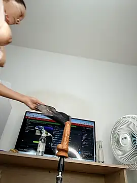 Snapshot of alejandra_flower chatting on March 16, 2025, 9:05 am alejandra flower online show from March 16, 2025, 9:05 am