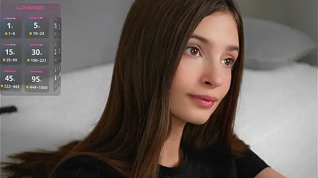 EvaLung777 online show from November 25, 2025, 9:42 am