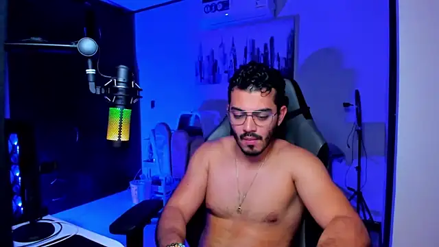 BrunoD31 online show from November 25, 2025, 4:01 am