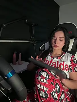 missycanoo online show from March 17, 2025, 3:47 am