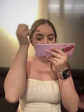 imlindapink online show from November 29, 2025, 5:38 pm