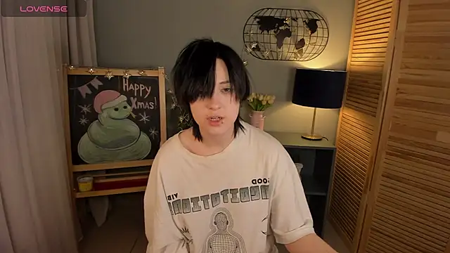 fiamoory online show from January 28, 2025, 7:32 am