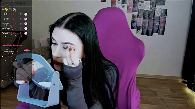 Molly Crystall online show from March 14, 2025, 4:32 am