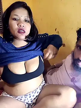 Radhikadavi879 online show from January 11, 2025, 5:07 pm