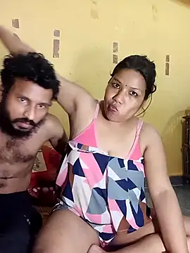 Radhikadavi879 online show from January 12, 2025, 1:48 pm