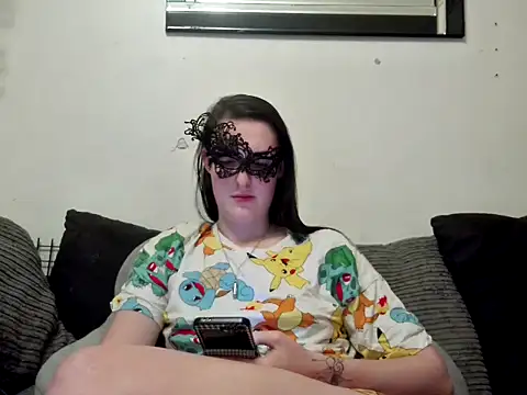 LexiSnowUK online show from January 14, 2025, 9:20 pm