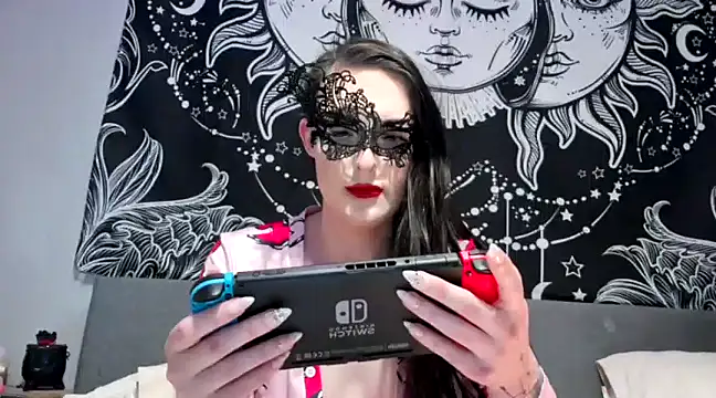 LexiSnowUK online show from February 21, 2025, 10:59 pm